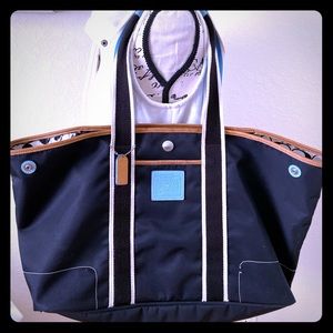 Coach weekender bag.